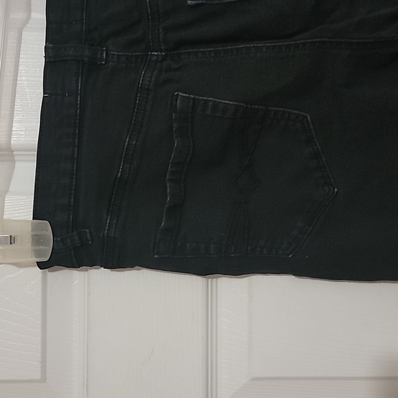 Jeans - Picture 5 of 5